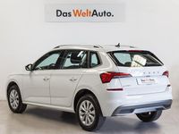 Usado Skoda Kamiq Ambition 110 CV (80 kW) 2022 Blanco SUV