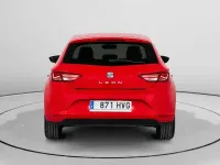 Usado Seat Leon Reference 105 CV (77 kW) 2014 Rojo Utilitario