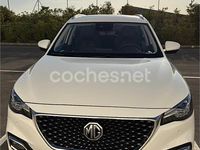 Używany MG EHS Luxury 258 KM (189 kW) 2023 Biały SUV