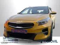 Usado Kia XCeed 160 CV (117 kW) 2022 Amarillo SUV