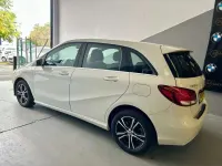 Usado Mercedes B220 177 CV (130 kW) 2017 Blanco Monovolumen