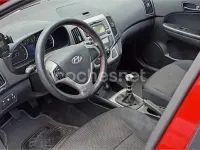 Usado Hyundai i30 Classic 109 CV (80 kW) 2008 Rojo Berlina