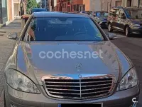 Usado Mercedes S320 235 CV (172 kW) 2007 Gris / plata Berlina