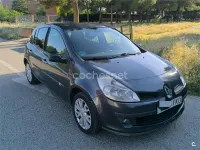 Usado Renault Clio II Exception 110 CV (80 kW) 2007 Gris / plata Berlina