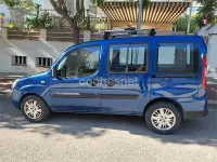 Usado Fiat Doblò 105 CV (77 kW) 2009 Azul Monovolumen