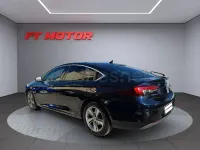 Usado Opel Insignia 136 CV (100 kW) 2019 Negro Berlina