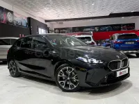 Usado BMW 120 Comfort Edition 163 CV (119 kW) 2025 Negro Utilitario
