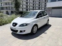 Usado Seat Altea Style 105 CV (77 kW) 2008 Blanco Monovolumen