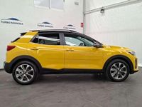 Usado Kia Stonic 101 CV (74 kW) 2019 Amarillo SUV
