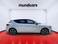 Usado Seat Leon FR 150 CV (110 kW) 2022 Blanco Berlina