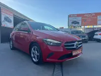 Usado Mercedes B220 190 CV (139 kW) 2019 Rojo Utilitario