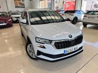 Usado Skoda Karoq Selection 116 CV (85 kW) 2024 Blanco SUV