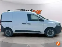 Usado Renault Kangoo 75 CV (55 kW) 2023 Blanco Monovolumen