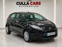 Usado Ford Fiesta Trend 82 CV (60 kW) 2012 Negro Berlina