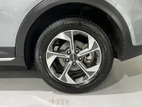 Usado Kia XCeed 140 CV (102 kW) 2025 Gris / plata SUV