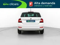 Usado Skoda Fabia Ambition 75 CV (55 kW) 2019 Blanco Utilitario