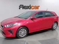 Usado Kia Ceed 120 CV (88 kW) 2020 Rojo Utilitario