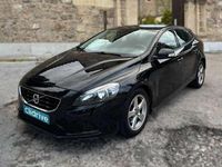 Begagnad Volvo V40 Momentum 120 HK (88 kW) 2015 Svart Halvkombi