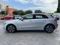 Usado Mercedes A250 218 CV (160 kW) 2021 Gris / plata Berlina