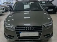 Usado Audi A3 Ambiente 122 CV (89 kW) 2013 Negro Utilitario