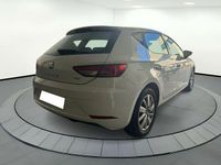 Usado Seat Leon Reference 110 CV (80 kW) 2018 Blanco Berlina