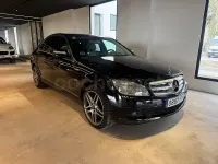 Usado Mercedes C320 Avantgarde 224 CV (164 kW) 2007 Negro Familiar