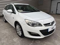 Usado Opel Astra Excellence 131 CV (96 kW) 2014 Blanco Familiar