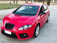 Usado Seat Leon Sport 140 CV (102 kW) 2005 Rojo Berlina