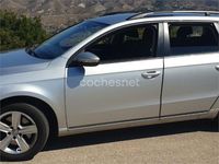Usado VW Passat Highline 170 CV (125 kW) 2011 Gris / plata Familiar