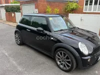 Usado Mini ONE 90 CV (66 kW) 2003 Negro Utilitario