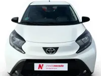 Usado Toyota Aygo X Play 72 CV (52 kW) 2022 Blanco SUV