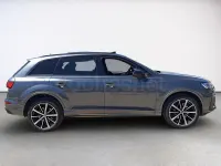 Usado Audi Q7 231 CV (169 kW) 2023 Gris / plata SUV