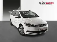Usado VW Touran 150 CV (110 kW) 2025 Blanco Monovolumen