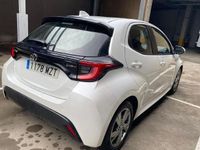 Usado Toyota Yaris Hybrid Active 116 CV (85 kW) 2025 Blanco Utilitario