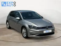 Usado VW Golf VII Advance 150 CV (110 kW) 2019 Gris / plata Berlina