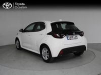 Usado Toyota Yaris Hybrid Business Edition 116 CV (85 kW) 2021 Blanco Berlina