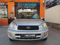 Usado Toyota RAV4 Luna 125 CV (91 kW) 2005 Plateado SUV