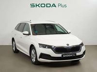 Usado Skoda Octavia Ambition 116 CV (85 kW) 2021 Blanco Utilitario