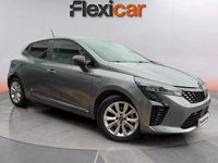 Usado Renault Clio V Evolution 101 CV (74 kW) 2025 Gris Berlina