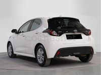 Usado Toyota Yaris Hybrid Business Edition 116 CV (85 kW) 2024 Blanco Utilitario