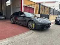 Usado Porsche Panamera 4 Executive 462 CV (339 kW) 2020 Gris / plata Berlina