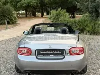 Usado Mazda MX5 Style 126 CV (92 kW) 2010 Gris / plata Descapotable