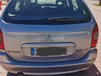 Usado Citroën Xsara Picasso 95 CV (69 kW) 2002 Gris / plata Monovolumen