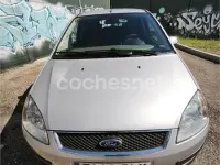 Usado Ford C-MAX Trend 100 CV (73 kW) 2005 Gris / plata Monovolumen