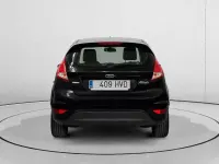 Usado Ford Fiesta Trend 101 CV (74 kW) 2013 Negro Utilitario
