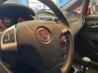 Usado Fiat Punto Easy 69 CV (50 kW) 2013 Rojo Utilitario