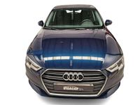 Usado Audi A3 Sportback Design 116 CV (85 kW) 2019 Azul Utilitario