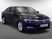 Usado VW Passat Advance 120 CV (88 kW) 2019 Azul Berlina