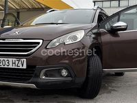 Usado Peugeot 2008 Active 92 CV (67 kW) 2014 Marrón SUV