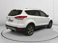 Usado Ford Kuga Trend 140 CV (102 kW) 2013 Blanco SUV
